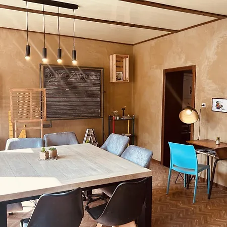 La Mariefacture - Comme à L'ecole * Hombourg-Haut