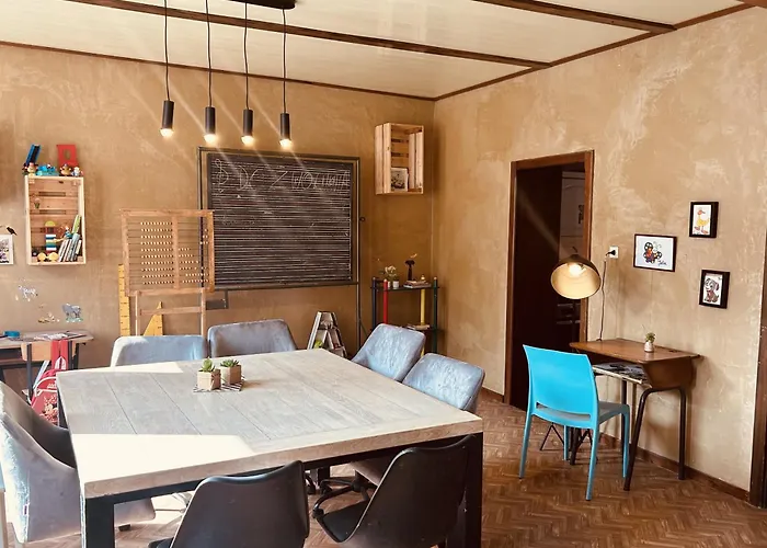 La Mariefacture - Comme A L'ecole * Hombourg-Haut